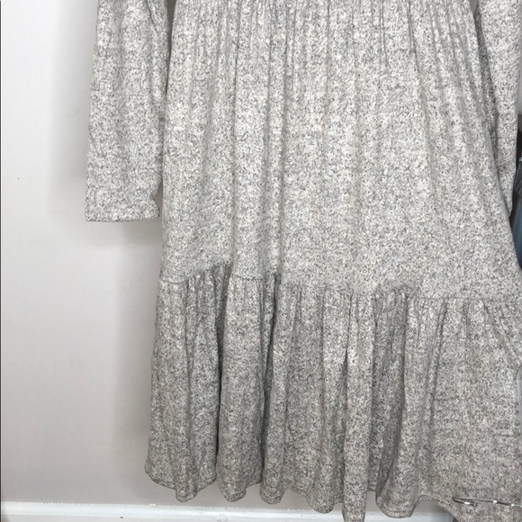 GREY BRUSHED HACCI TIERED POCKET DRESS - Picture 9 of 11